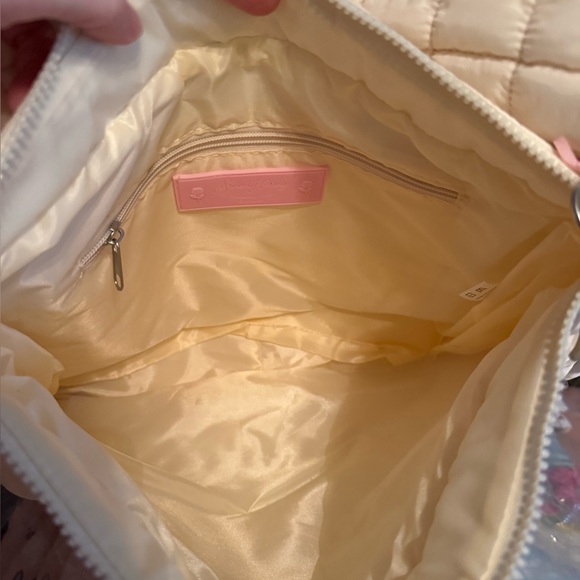 SweetHoney Puffer Tote Cream - Picture 4 of 5